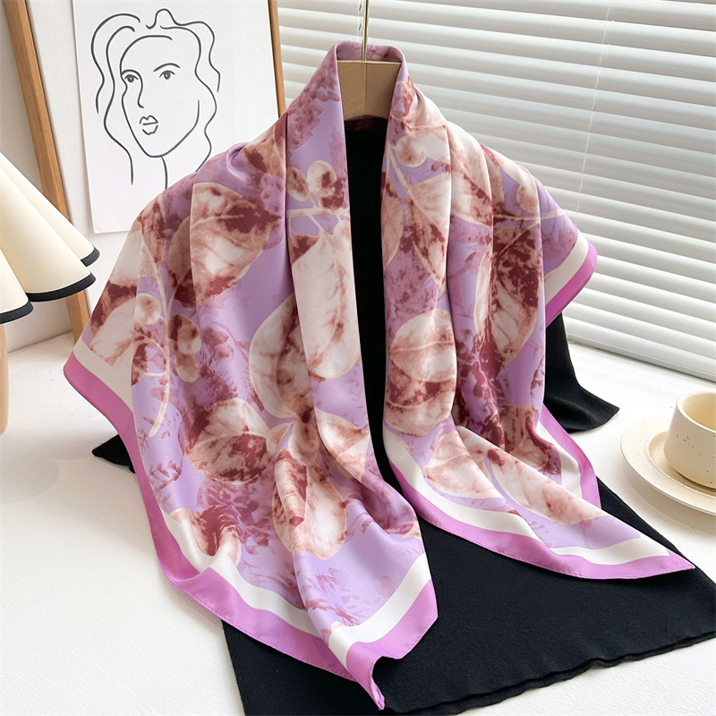 Silk Scarf Square - وشاح كبير مربع مطبوع للإناث ،