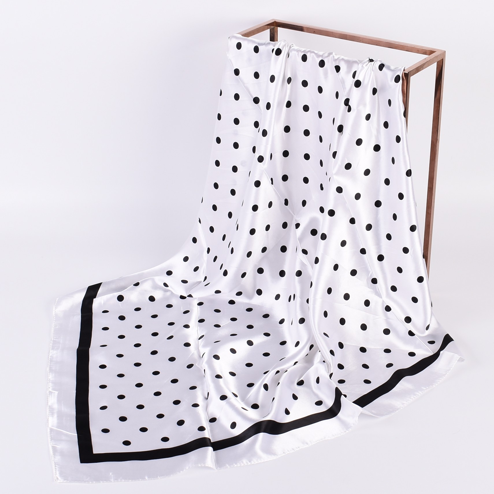 Silk Scarf Square - صيف جديد عصري مزاجه wavelet نقطة