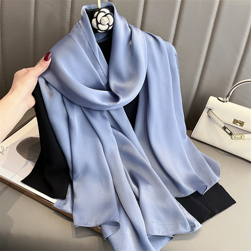 2024 العلامة التجارية الفاخرة  - مراجعة Silk Scarf Square وسعره