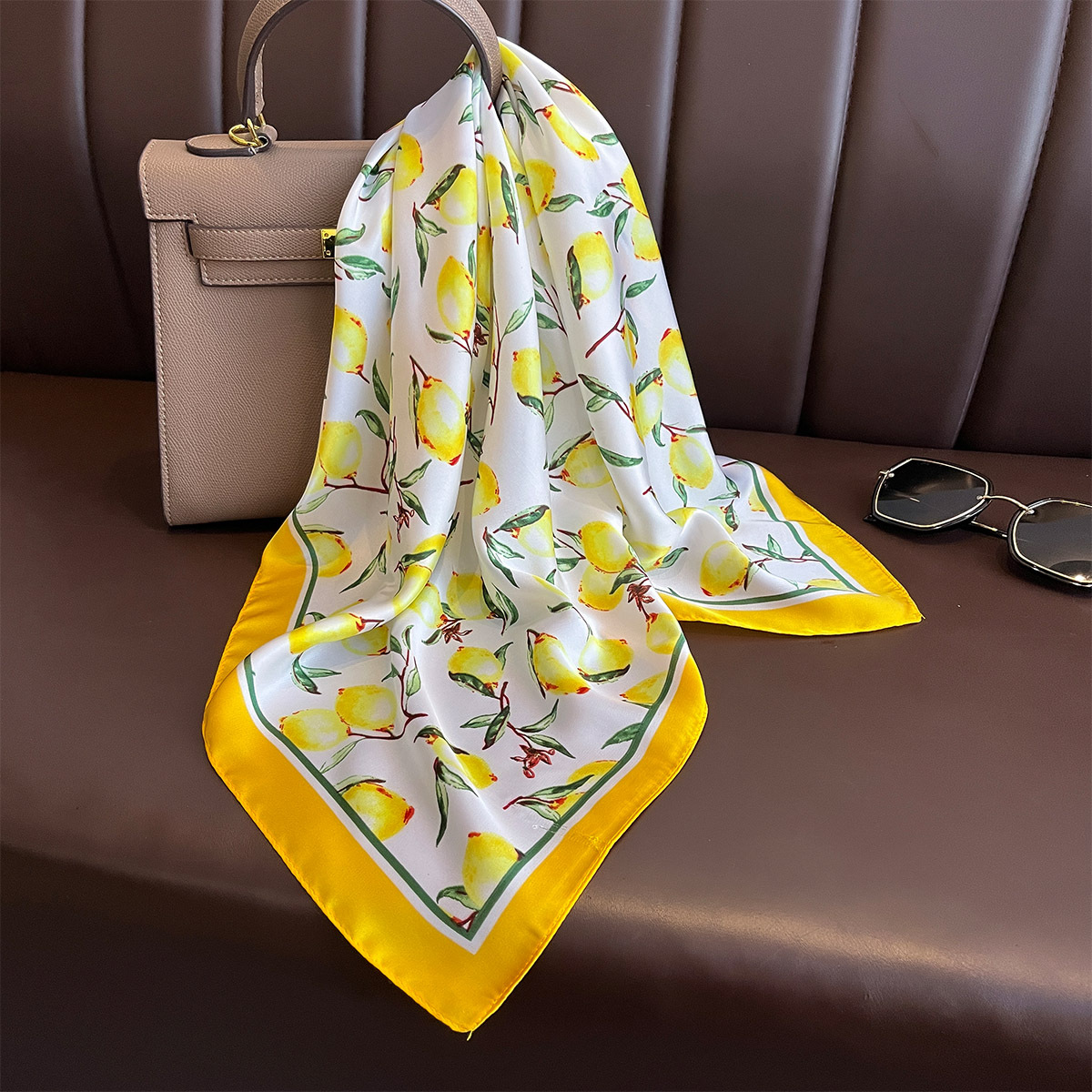 2025 جديد الأصفر الليمون طباعة - مراجعة Silk Scarf Square وسعره