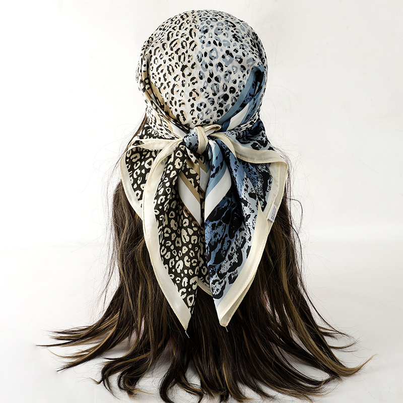 الفاخرة شال حريري الدهون القط  - مراجعة Silk Scarf Square وسعره
